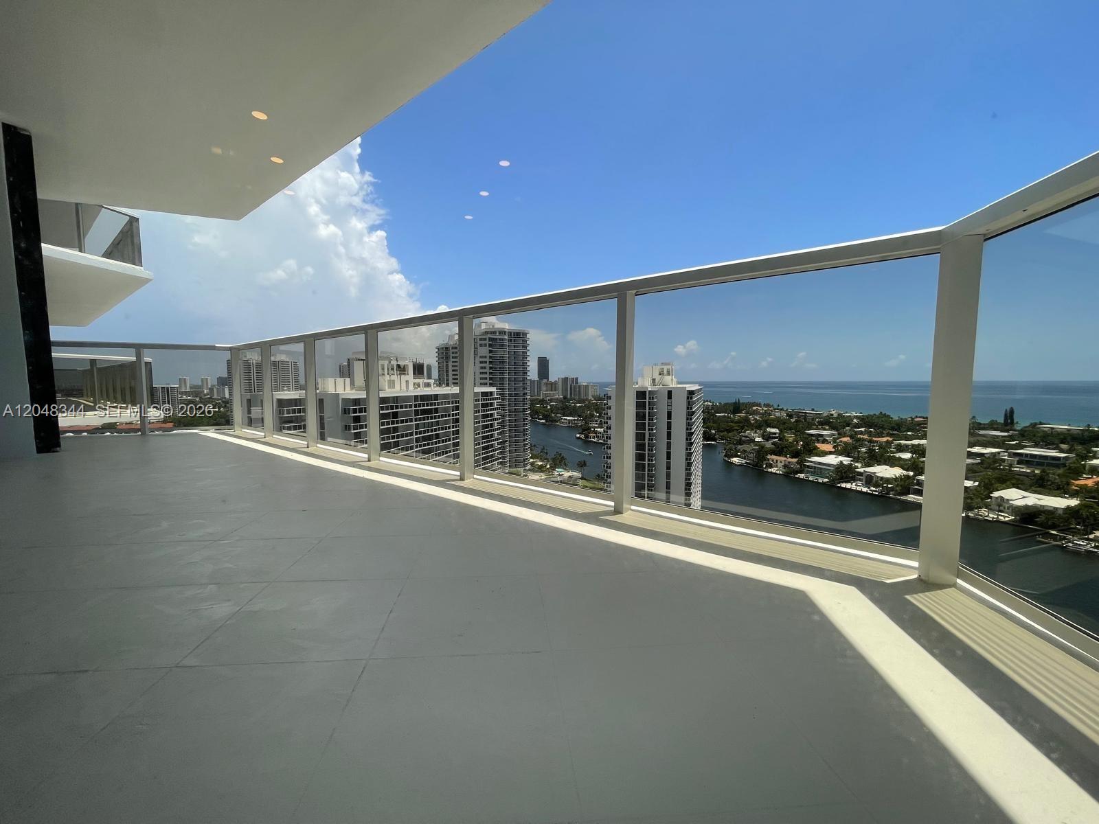 Residential Lease in Aventura 5