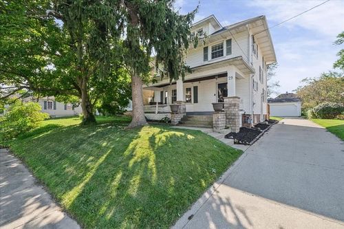29 W Prospect St, Mansfield, OH, 44907-1227 | Card Image