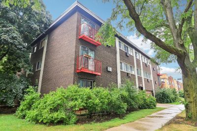 2C - 8524 Skokie Boulevard, Condo with 2 bedrooms, 1 bathrooms and 1 parking in Skokie IL | Image 1