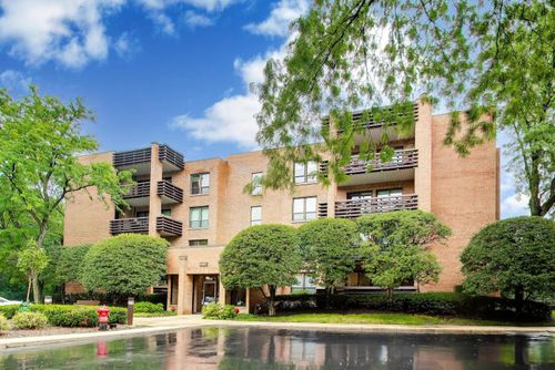 25-1060 Shermer Rd, Northbrook, IL, 60062-3761 | Card Image