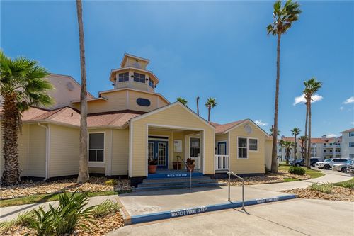 14721 Whitecap Blvd, Corpus Christi, TX, 78418-7712 | Card Image