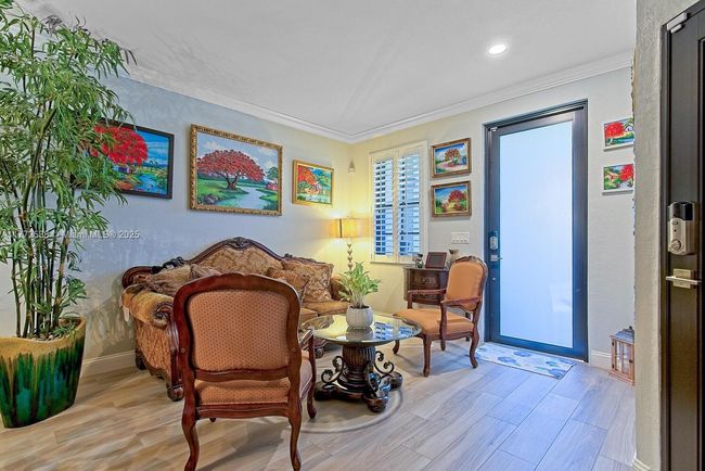 0 - 3424 W 92 Nd Pl, Townhouse with 3 bedrooms, 3 bathrooms and null parking in Hialeah FL | Image 4