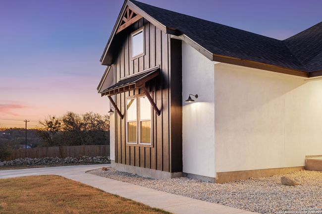 1090 Pegasus Dr, House other with 4 bedrooms, 4 bathrooms and null parking in Spring Branch TX | Image 10