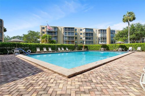 apt-412-5201 Nw 2nd Ave, Boca Raton, FL, 33487-3804 | Card Image