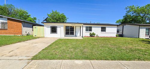 6201 Truman Dr, Fort Worth, TX, 76112-7811 | Card Image
