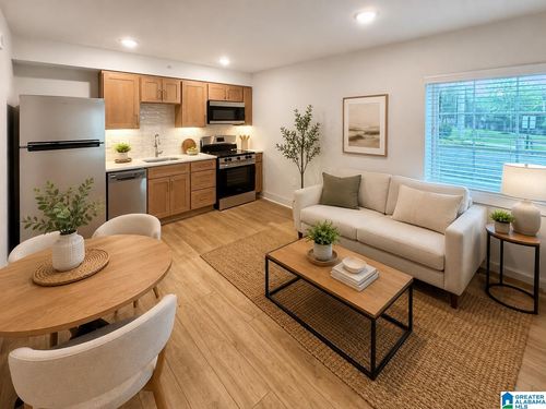 2105-219 Greensboro Avenue, Tuscaloosa, AL, 35401 | Card Image