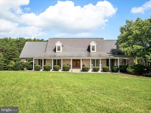 850 Dicks Hollow Rd, WINCHESTER, VA, 22603-3707 | Card Image