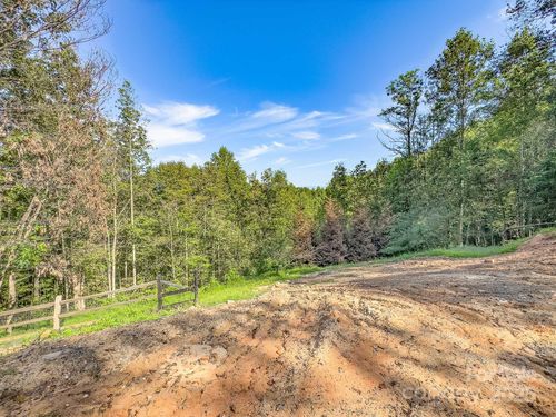 55v-125 Brindlewood Dr, Nebo, NC, 28761-0158 | Card Image