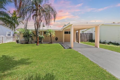 131 Ne 55th St, Oakland Park, FL, 33334-1656 | Card Image