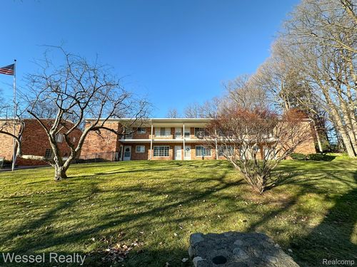 apt-203-419 Prospect St, Romeo, MI, 48065-4682 | Card Image