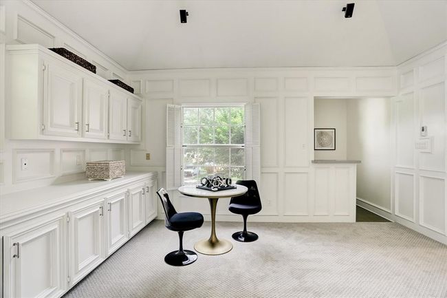 5411 Pine St, House other with 5 bedrooms, 5 bathrooms and 3 parking in Bellaire TX | Image 26