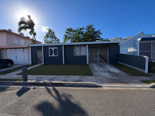 2S-2 Urb Metropolis, CAROLINA, PR, 00987 | Card Image