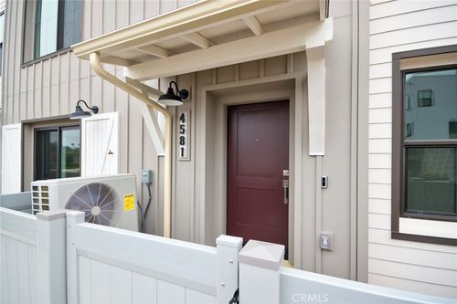 4581 Amaranth Ln, Carlsbad, CA, 92008-3866 | Card Image