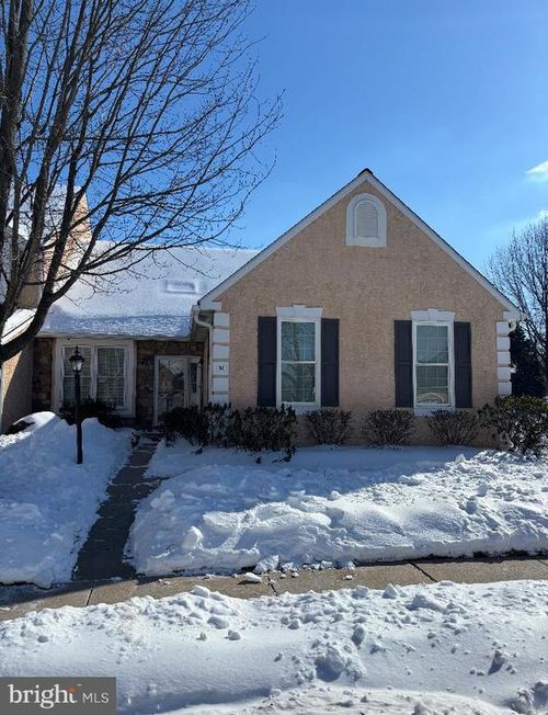 92 Wheatsheaf Ln, NORRISTOWN, PA, 19403-1178 | Card Image