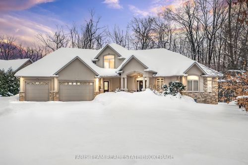 1209 Seadon Rd, Springwater, ON, L9X1V5 | Card Image