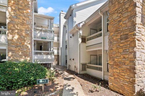 apt-304-4443 Fair Stone Dr, FAIRFAX, VA, 22033-5135 | Card Image