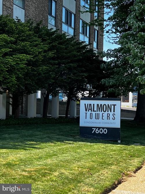 308-7600 Roosevelt Blvd, PHILADELPHIA, PA, 19152-4125 | Card Image