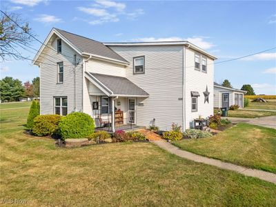 Front of property featuring a front yard | Image 1