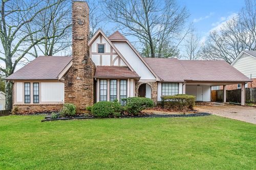 499 Bedlington Dr, Cordova, TN, 38018-6749 | Card Image