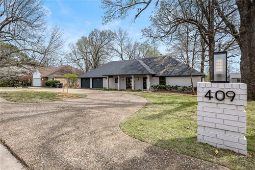 409 W Lakeview Dr, Springdale, AR, 72764-2515 | Card Image