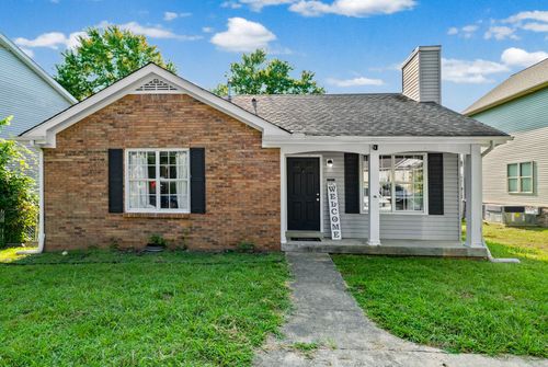 70 Grassmire Dr, Clarksville, TN, 37042-3483 | Card Image