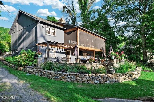83 Pilot Knob Road, Queensbury, NY, 12804 | Card Image