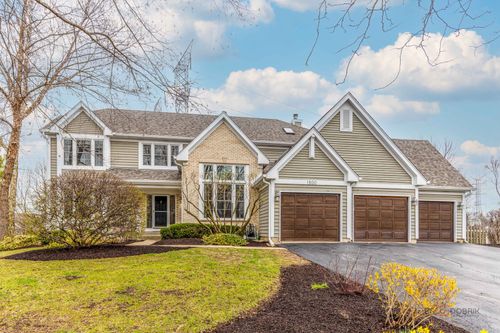 1800 Darnell Street, Libertyville, IL, 60048 | Card Image