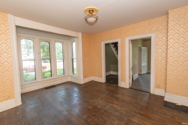302 C St, Home with 5 bedrooms, 2 bathrooms and null parking in Laporte IN | Image 5