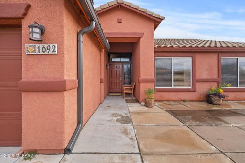 1692 Camino Barrera, Rio Rico, AZ, 85648 | Card Image