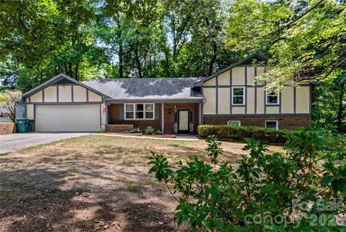 1106 Kelwyn Ln, Lewisville, NC, 27023-8222 | Card Image