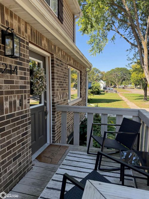 1214 E North St, Algona, IA, 50511-2133 | Card Image