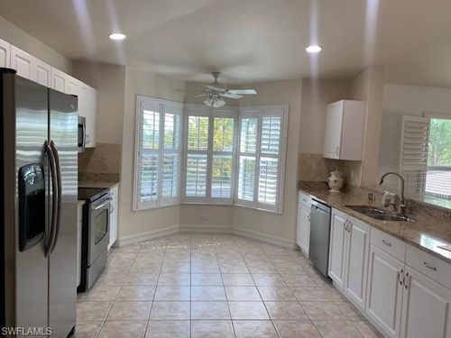 apt-302-300 Diamond Cir, NAPLES, FL, 34110-2388 | Card Image