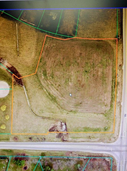 8155 Sayer Rd, Rockford, IL, 61108-4546 | Card Image