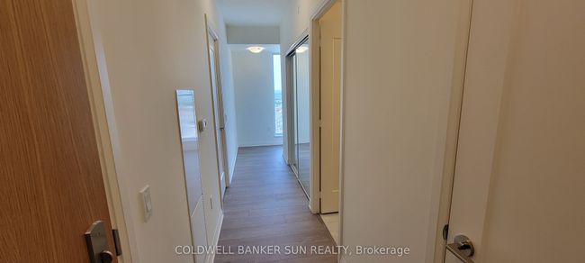 2415 - 8960 Jane St, Condo with 2 bedrooms, 3 bathrooms and null parking in Concord ON | Image 4