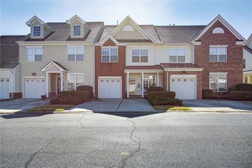4553 Plumstead Dr, Virginia Beach, VA, 23462-4647 | Card Image