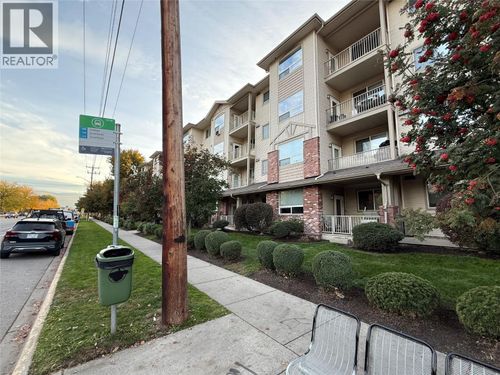 203-778 Rutland Rd N, Kelowna, BC, V1X8B3 | Card Image