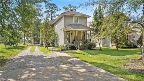 802 Carroll St, Mandeville, LA, 70448-5115 | Card Image