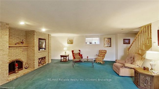 75551 Bluewater Highway, Home with 4 bedrooms, 1 bathrooms and 10 parking in Huron ON | Image 17