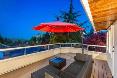 5367 Westhaven Wynd, House other with 6 bedrooms, 5 bathrooms and 4 parking in West Vancouver BC | Image 1