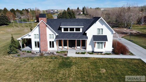 2155 S Foothill Rd, Ammon, ID, 83401-6259 | Card Image