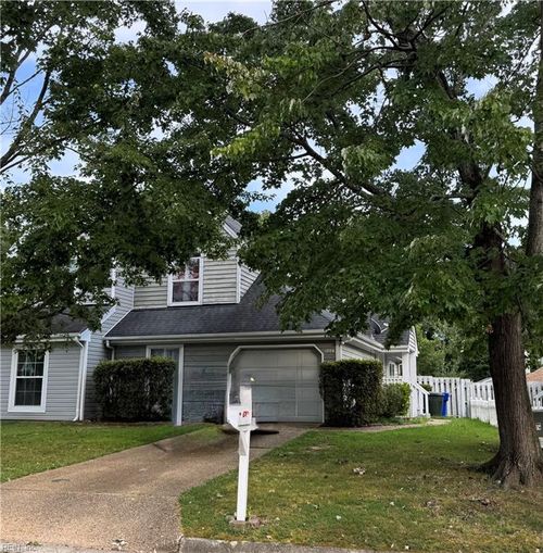 1004 Plum Ct, Newport News, VA, 23608-8244 | Card Image