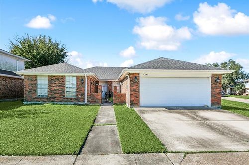 4241 Beaune Dr, Kenner, LA, 70065-1735 | Card Image