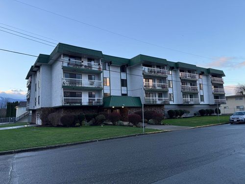 103-46374 Margaret Ave, Chilliwack, BC, V2P2H1 | Card Image