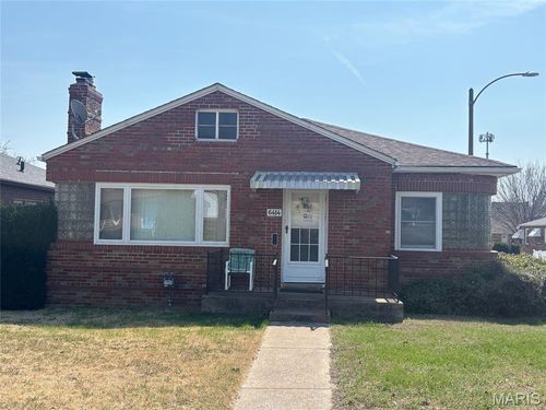 6414 Center Ct, Saint Louis, MO, 63116-1106 | Card Image