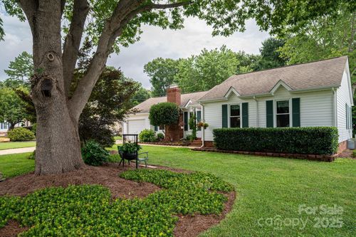 2618 Cherokee Ct, Gastonia, NC, 28056-7700 | Card Image
