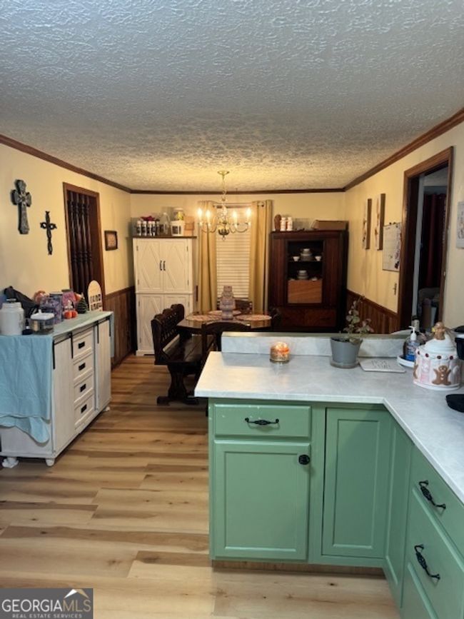 105 Laurel Dr, House other with 2 bedrooms, 1 bathrooms and 2 parking in cochran GA | Image 4