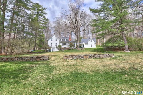 420 Charcoal Ave, Middlebury, CT, 06762-1907 | Card Image