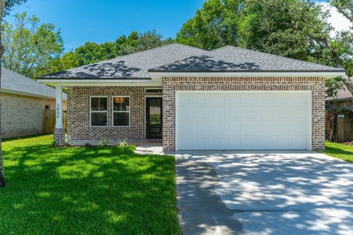 1404 Hickory St, Niceville, FL, 32578-9754 | Card Image