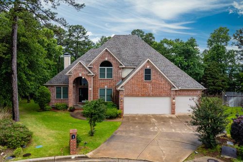 1 Marcella Dr, Little Rock, AR, 72223-8937 | Card Image