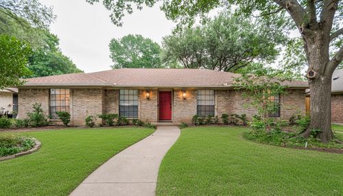 210 Northwood Dr, Mckinney, TX, 75071-3534 | Card Image